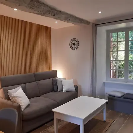 Сasa de vacaciones Meuble Avec Terrasse Axe Rennes Saint Malo La Baussaine